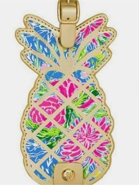 Lilly P. 🌴Bag Charm/ Luggage Tag!